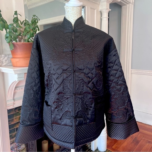 VINTAGE VICTORIA’S SECRET 100% Black Silk Asian Motif Kimono Jacket OSFM - Picture 6 of 13